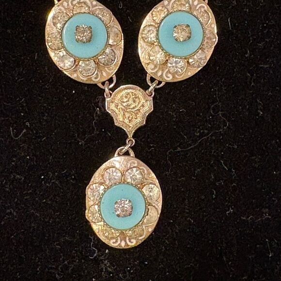 VTG Sarah Coventry Gold Tone and Faux Turquoise Jewelry Set 1949 - Picture 2 of 4